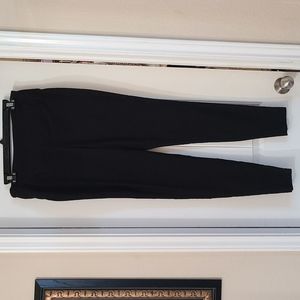 Worthington black pull on skinny ankle dress pants size 10